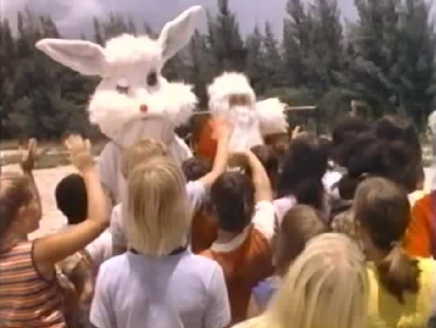 santa-and-the-ice-cream-bunny